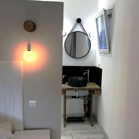 Joli F1 En Bordure D'ajaccio 아파트 *